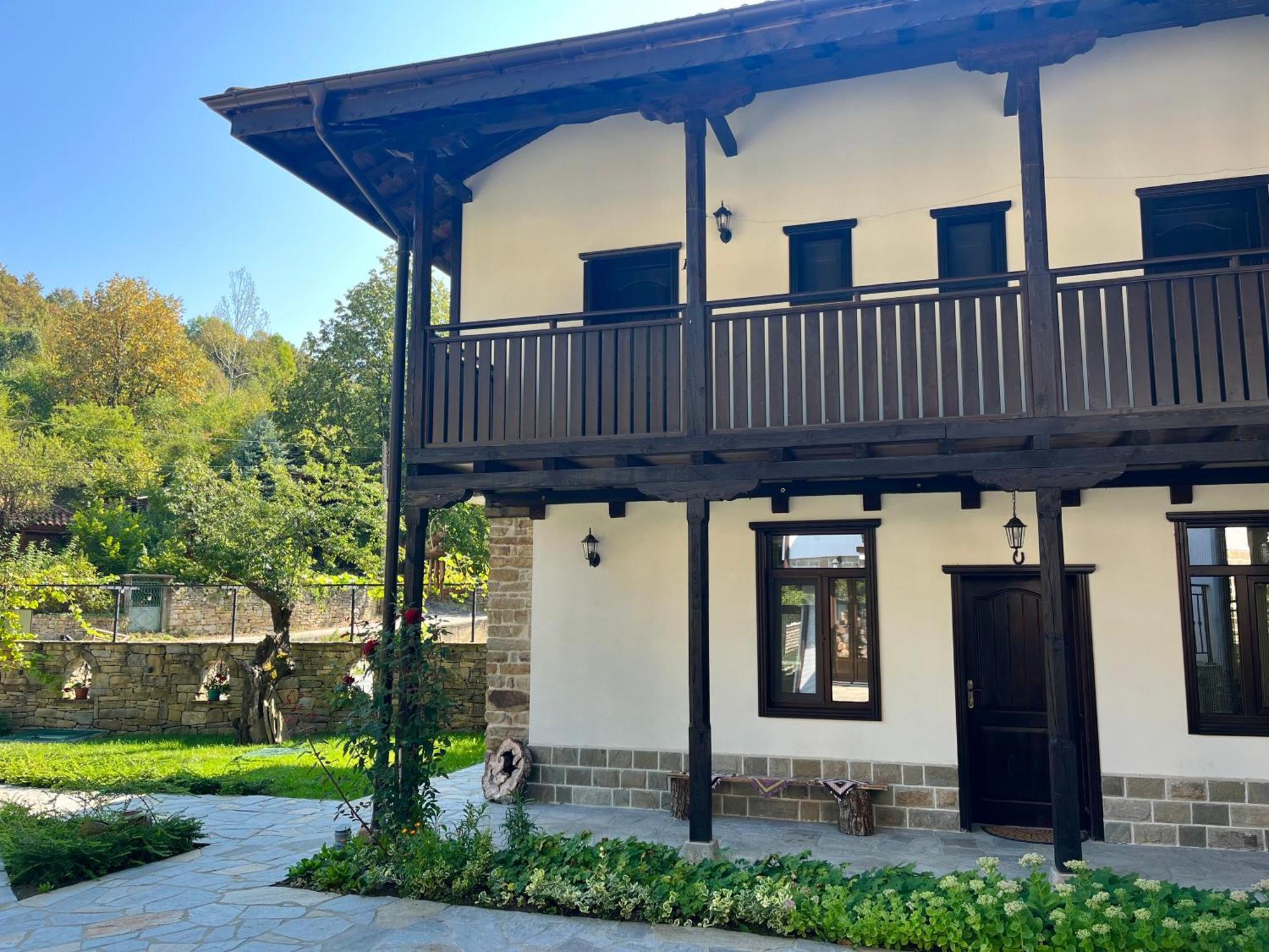 Verta House Trjawna Exterior foto
